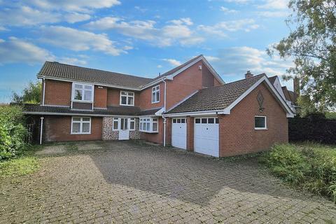 4 bedroom detached house for sale, Station Road, Cropston