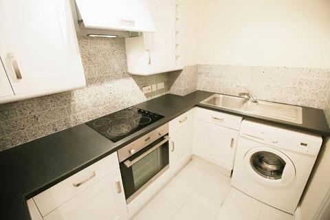 2 bedroom terraced house to rent, Jacob Court, Bristol, BS2