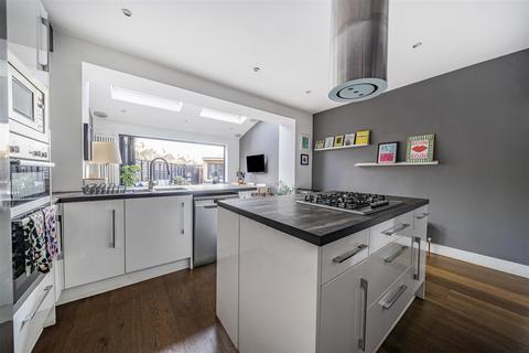 5 Gordon Road, Surbiton, KT5 9AR