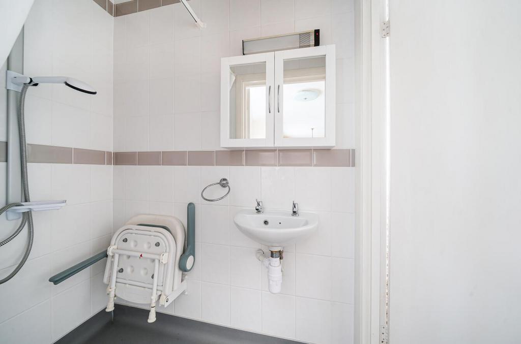 Davidson Frost-Wellings, DFW, Tiverton Road, Edgwa