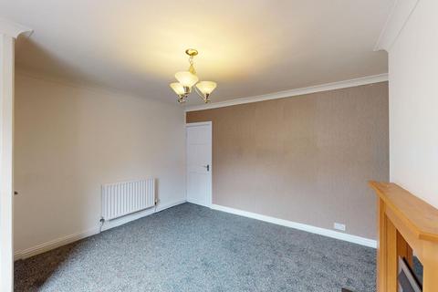 2 bedroom cottage to rent, Chorley Road, Westhoughton, BL5