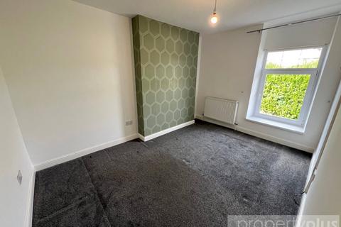 10 Ardmore Avenue, Tonypandy, CF40 1LF