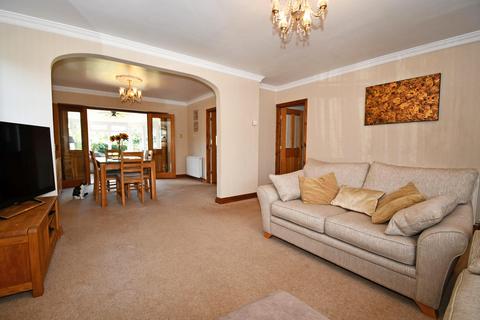 4 bedroom detached house for sale, Highland Road, Nazeing EN9