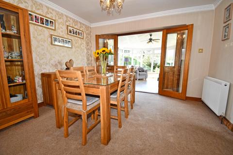 4 bedroom detached house for sale, Highland Road, Nazeing EN9