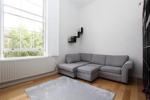 2 bedroom flat for sale, Florence House, Gilbert Close, London, SE18