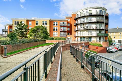 2 bedroom apartment for sale, Monarch Way, Newbury Park, IG2