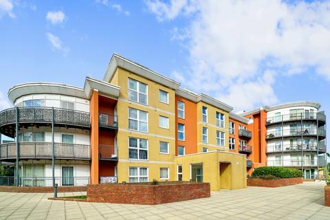 2 bedroom apartment for sale, Monarch Way, Newbury Park, IG2