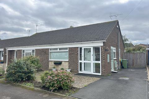 2 bedroom semi-detached bungalow for sale, Northway, Tewkesbury GL20