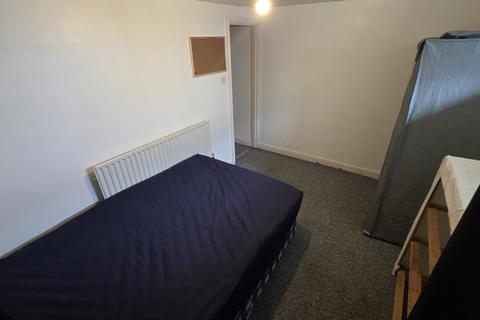 1 bedroom in a house share to rent, Melville Road, Maidstone ME15