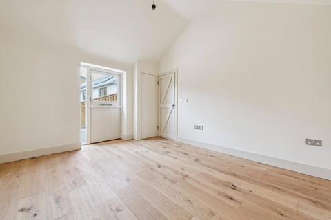 2 bedroom terraced house for sale, Oxford Road, Burford, Oxfordshire, OX18