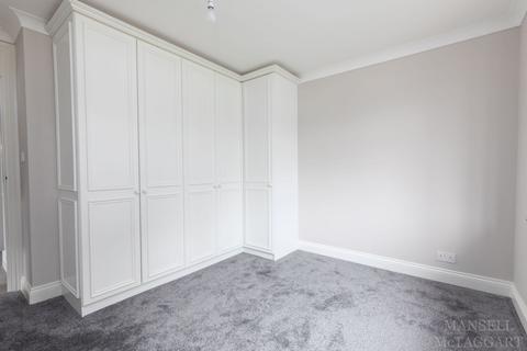 26 Bayhams Field, Sharpthorne, East Grinstead, RH19 4PZ