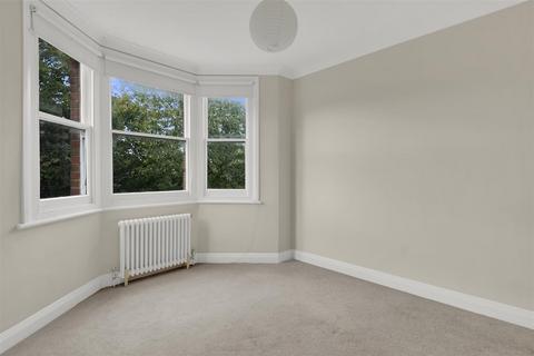 2 bedroom flat to rent, Chambers Lane, London NW10