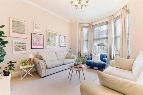 5 bedroom end of terrace house for sale, Devonshire Road, Colliers Wood SW19