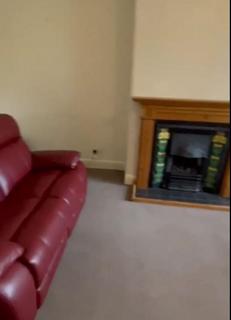 2 bedroom flat to rent, High Street, Falkland