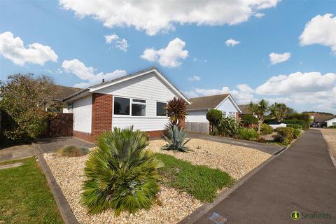 3 bedroom detached bungalow for sale, Willow Tree Drive, Seaview, PO34 5JG