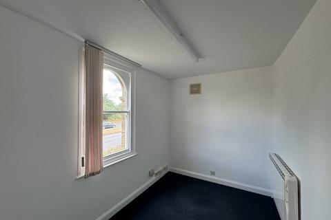 Office to rent, The Lodge, Whittington Hall, Worcester, WR5 2RA