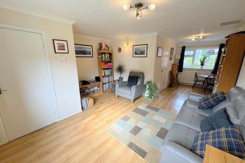 25 Hencroft, Leek, ST13 8EY