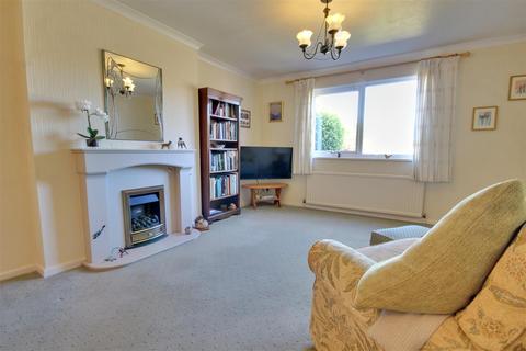 2 bedroom detached house for sale, Brereton Close, BEVERLEY