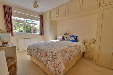 2 bedroom detached house for sale, Brereton Close, BEVERLEY