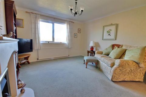 2 bedroom detached house for sale, Brereton Close, BEVERLEY