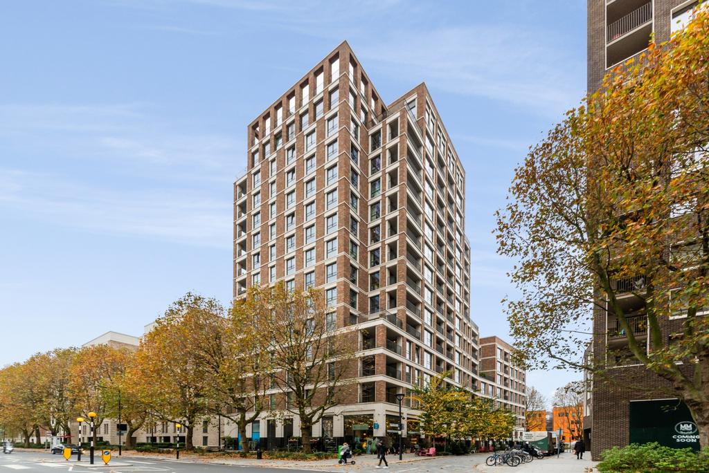 Exterior - Baldwin P