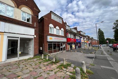 Retail property (high street) to rent, Haunch Lane, Birmingham, West Midlands, B13