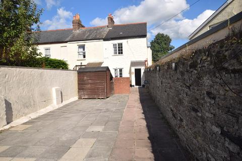 2 bedroom terraced house to rent, Summerland Place, Barnstaple, EX32