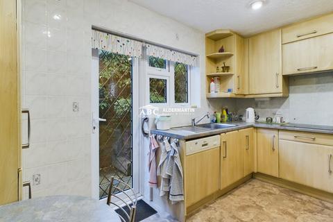 18 Richfield Road, Bushey, WD23 4LB