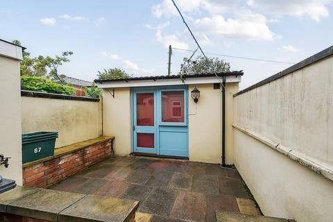 3 bedroom terraced house for sale, Widden Street, Gloucestershire GL1