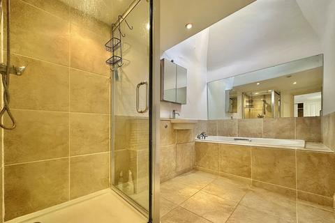 undefined, Grosvenor Place, Bath