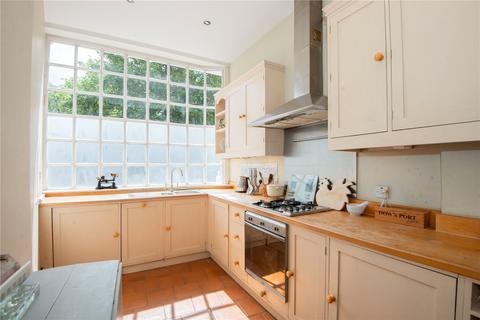 1 bedroom apartment for sale, High Street, Hampton Hill, Hampton, TW12