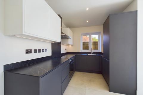 2 bedroom flat to rent, Sands House, Chapel Lane, High Wycombe, Buckinghamshire