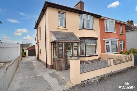 3 bedroom semi-detached house for sale, Spring Gardens, Whitland