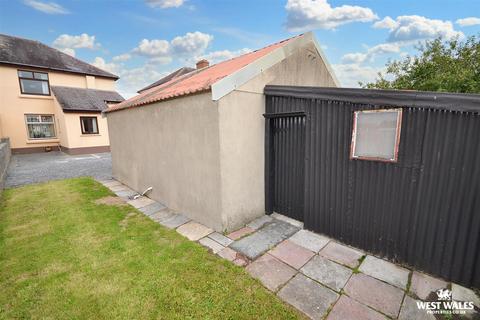 3 bedroom semi-detached house for sale, Spring Gardens, Whitland