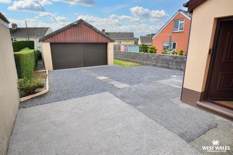 3 bedroom semi-detached house for sale, Spring Gardens, Whitland