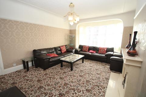 5 bedroom semi-detached house for sale, Highbury Road, Whalley Range, M16 8pt