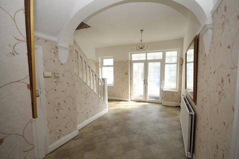 5 bedroom semi-detached house for sale, Highbury Road, Whalley Range, M16 8pt