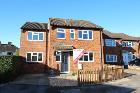 4 bedroom end of terrace house for sale, Wagtail Drive, New Milton, Hampshire, BH25