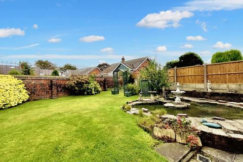 3 bedroom detached bungalow for sale, Diamond Ridge, Barlaston, ST12