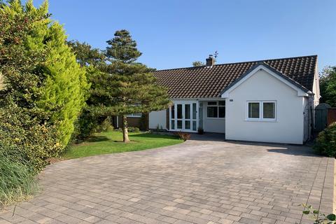 3 bedroom bungalow for sale, Higher Runcorn WA7