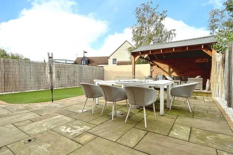 4 bedroom end of terrace house for sale, Stonechat Mead, Wath-Upon-Dearne