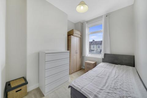 110 Blythswood Road, Ilford, IG3 8SG