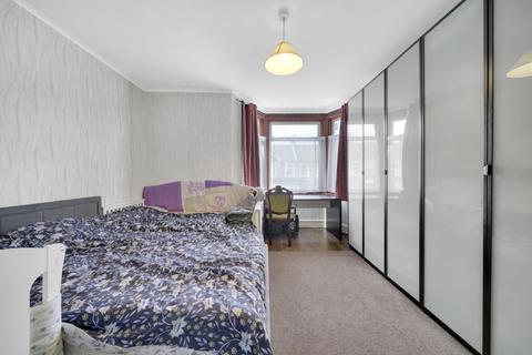 110 Blythswood Road, Ilford, IG3 8SG