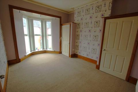 3 bedroom terraced house for sale, 39 Bush Street