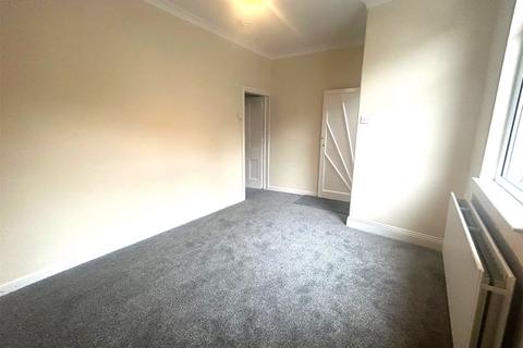 2 bedroom end of terrace house to rent, Cumberland Street, Darlington, DL3