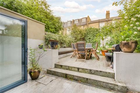 3 bedroom terraced house to rent, New Kings Road, London SW6