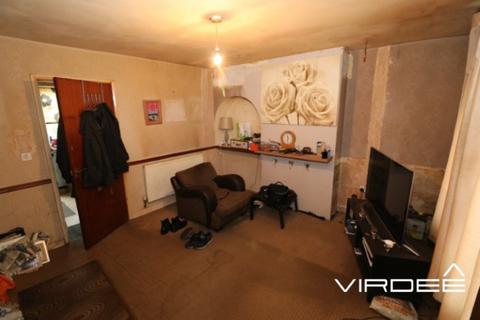 3 bedroom terraced house for sale, Middlemore Road, West Bromwich, West Midlands, B71