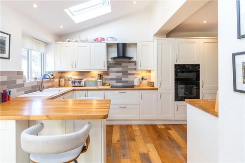 4 bedroom semi-detached house for sale, Holme Grove, Burley in Wharfedale, Ilkley, West Yorkshire, LS29