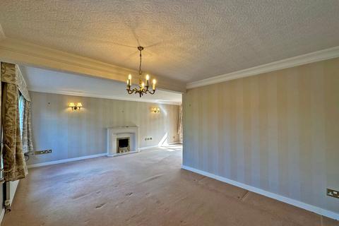 5 Copper Beech Drive, Wombourne, Wolverhampton, WV5 0LH