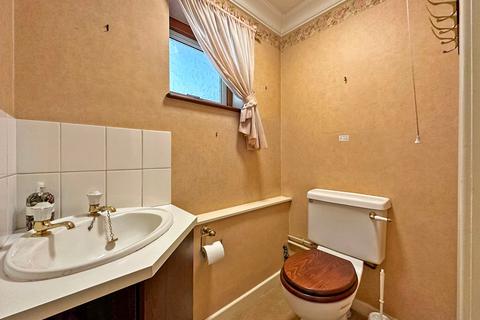 5 Copper Beech Drive, Wombourne, Wolverhampton, WV5 0LH